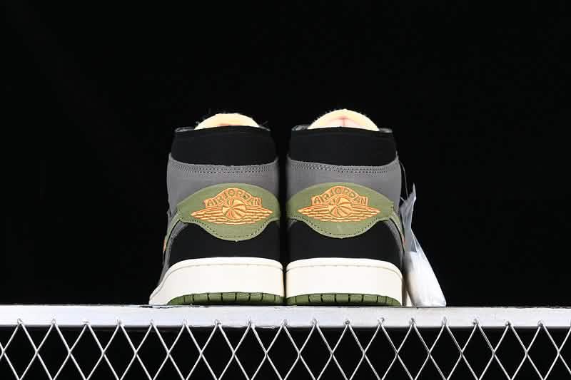 Nike Air Jordan 1 - Charcoal Grey