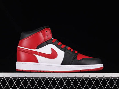 Nike Air Jordan 1 - Röd