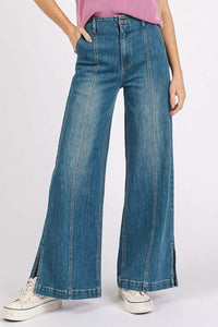 High-Waisted Wide-Leg Denim Jeans with Front Seams - Women’s Jeans