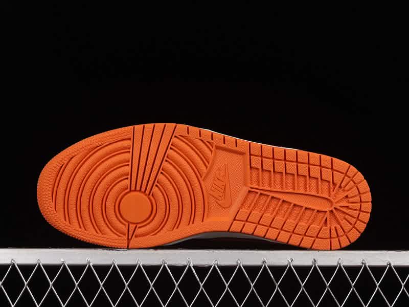 Nike Air 1 Jordan - Tropical Orange