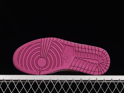 Nike Air Jordan 1 - Fuchsia
