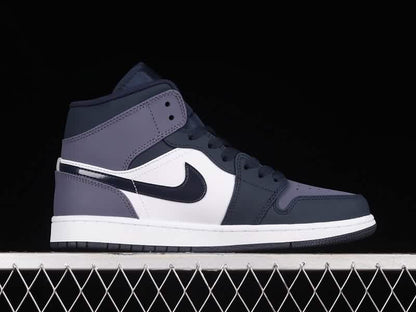 Nike Air Jordan 1 - PURPLE KNIGHT - Purple / 36