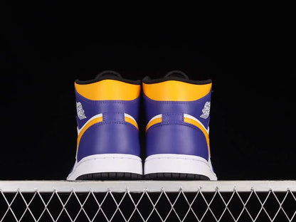 Nike Air Jordan 1 - RETRO PURPLE