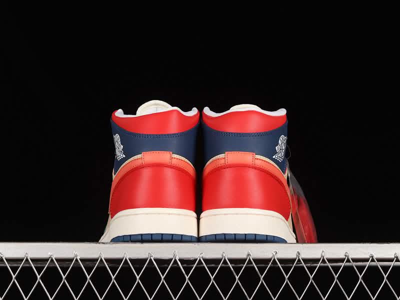 Nike Air Jordan 1 - Retro Varsity